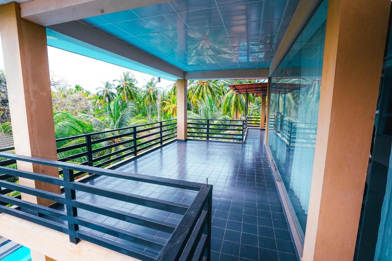 Sun Ray Rest House Калкуда Екстериор снимка
